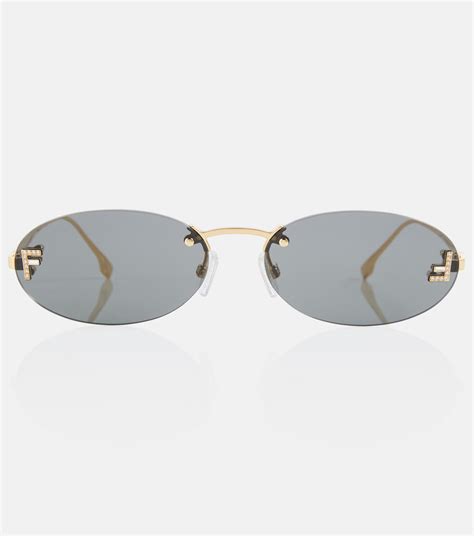 Fendi Sunglasses: Fashionable Luxury Shades 